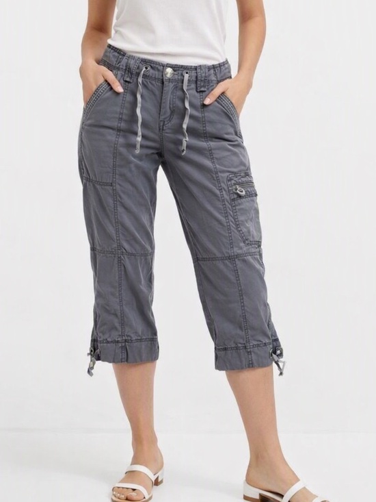 Eddie Bauer Pants - Eddie Bauer Cargo Capris Dark Steel Gray Size 6 Petite